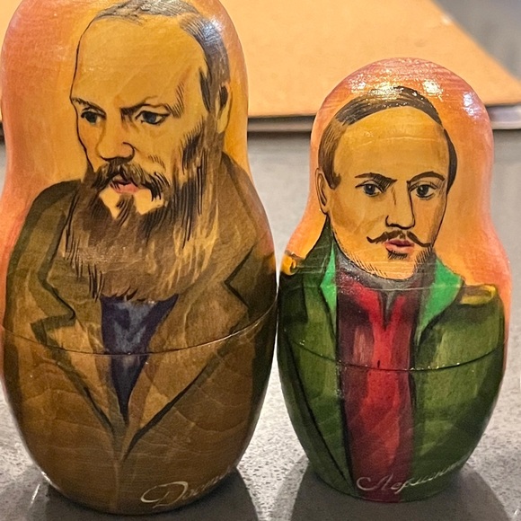 Matryoshka Russian Authors Vintage/Signed Rare 1995 Nesting Doll Set of 10-Rare - Picture 10 of 17